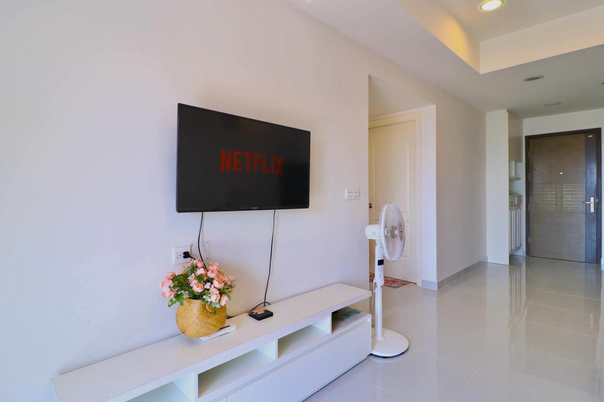 Premier Aparts - Soho Residence, Central, 10mins To Benthanh Market, Buivien Street * TP. Hồ Chí Minh